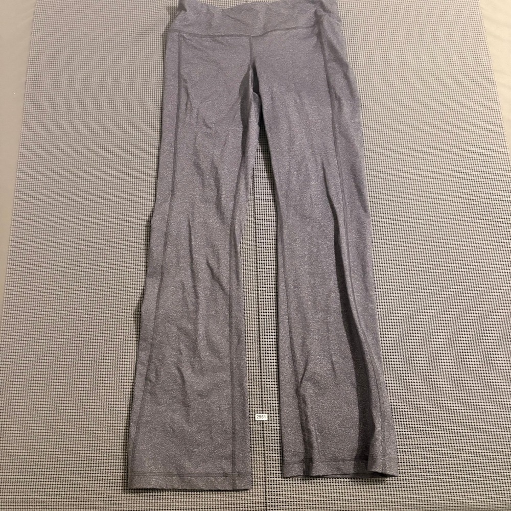 Old Navy Active Womens Medium Gray Heathered Yoga Pants Flare Leg Leggings